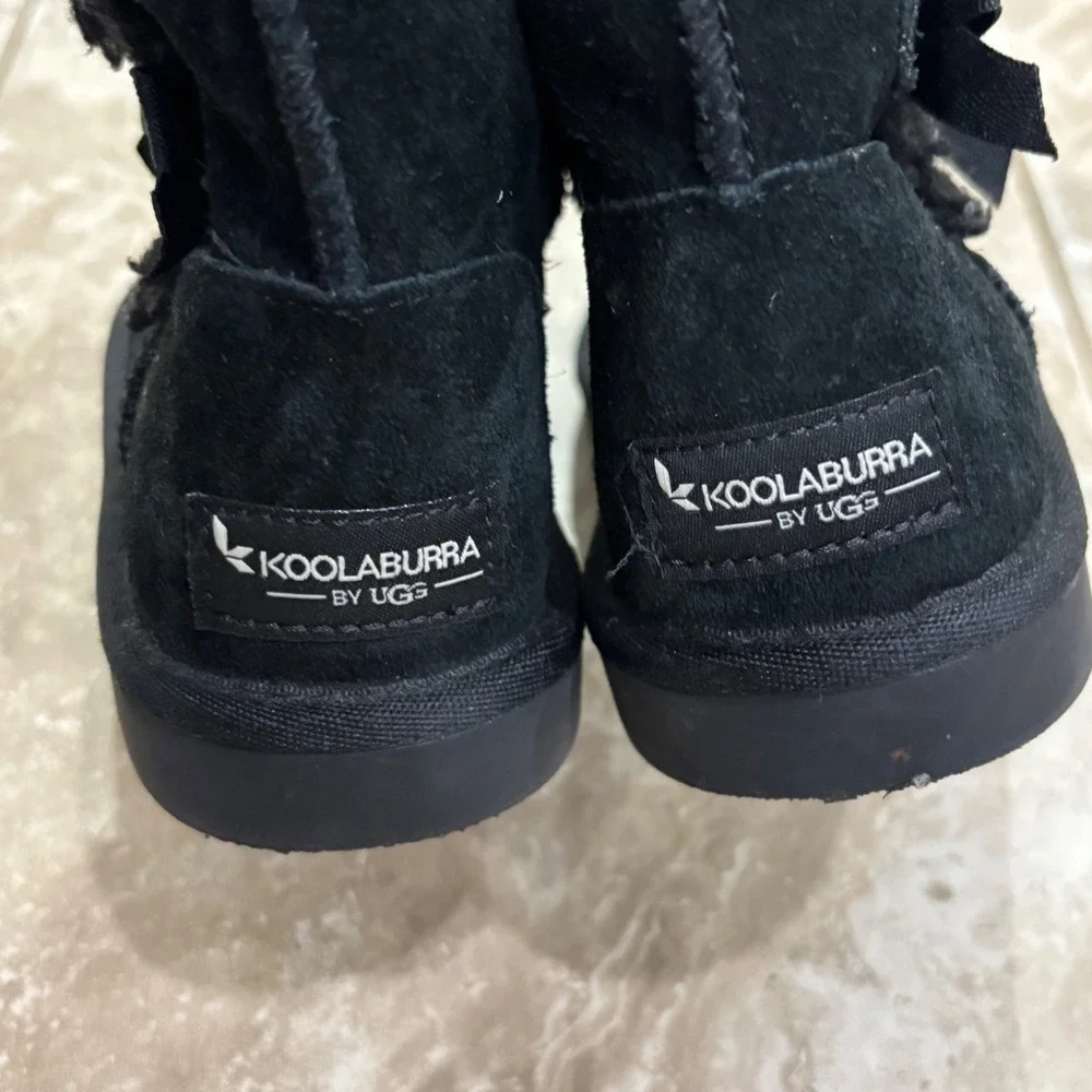 Koolaburra by UGG Victoria Black Suede Bow Short Boots Kids 13 1117810